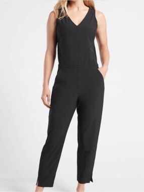 Athleta Brooklyn Sleeveless V-Neck Jumpsuit, Size 4